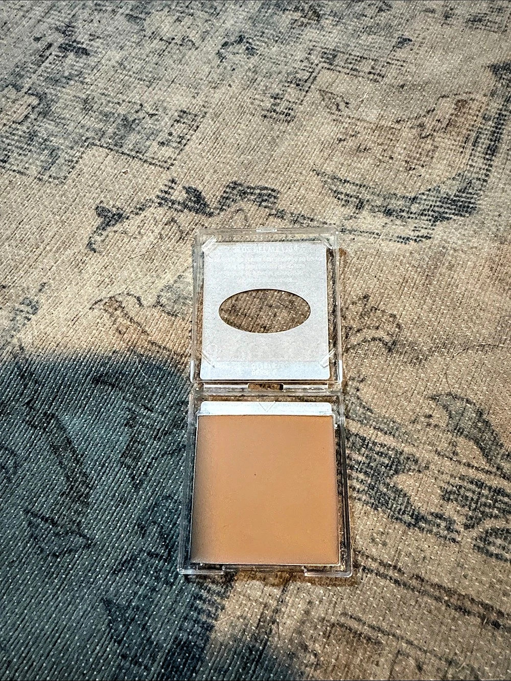 Mary Kay Endless Performance Creme-to-Powder Foundation Beige 0.35 oz NWT